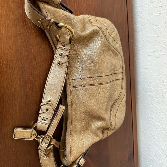 Coach Metallic Gold Limited Edition Shoulder Bag - Picture 3 of 10